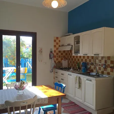 Casa Ondina - Giardino, Wi-fi, Aria Condizionata * Ussana